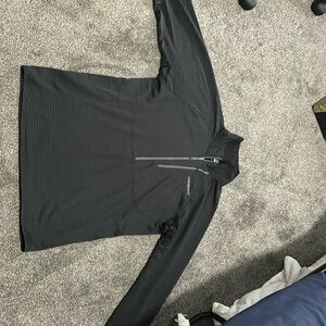 Black Patagonia 1/4 zip